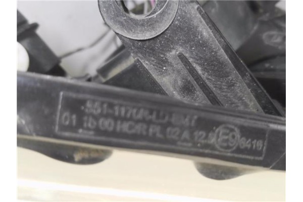 Recambio de faro delantero dcho para dacia sandero i 1.2 16v referencia OEM IAM 8200733877 5511170R 