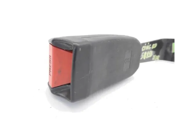 Recambio de anclaje cinturon delantero derecho para honda civic vi 1.6 referencia OEM IAM 81455S6DE01ZB  