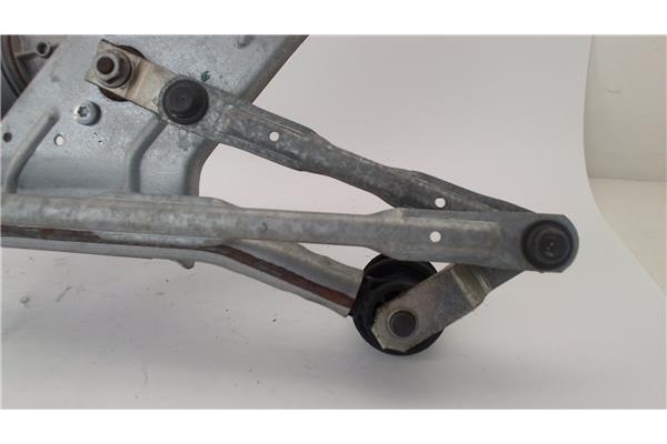 Recambio de motor limpiaparabrisas delantero para dacia sandero i 1.2 16v referencia OEM IAM 8200619512  