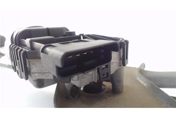 Recambio de motor limpiaparabrisas delantero para dacia sandero i 1.2 16v referencia OEM IAM 8200619512  