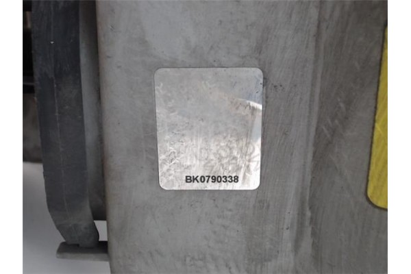 Recambio de faro delantero izquierdo para rover rover 45 (rt) referencia OEM IAM BK0790338  