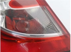 Recambio de piloto trasero izquierdo para dacia sandero i 1.2 16v referencia OEM IAM 8200734825  