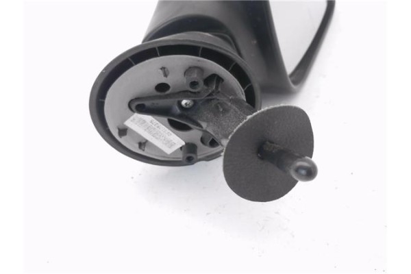 Recambio de retrovisor derecho para dacia sandero i 1.2 16v referencia OEM IAM 963015207R E9044625 