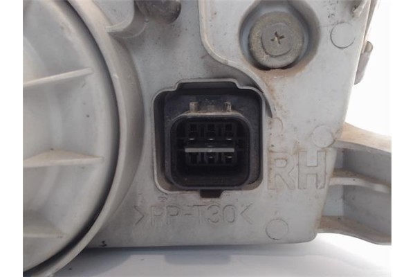 Recambio de faro delantero dcho para hyundai accent (x3) referencia OEM IAM 9210622060  