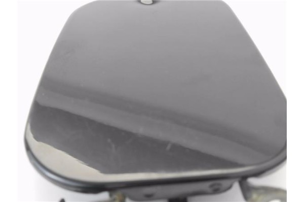 Recambio de tapa exterior combustible para dacia sandero i 1.2 16v referencia OEM IAM 788306894R 8200389403 