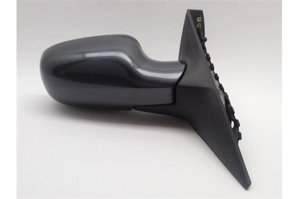 Recambio de retrovisor electrico derecho para renault scenic ii (jm) 1.5 dci (jm1e) referencia OEM IAM 7701068385  