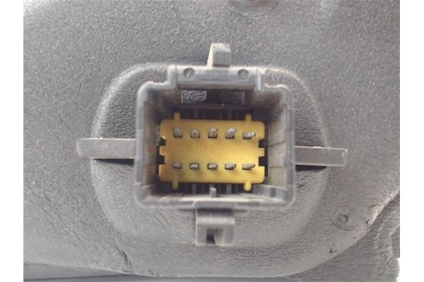 Recambio de retrovisor electrico derecho para renault scenic ii (jm) 1.5 dci (jm1e) referencia OEM IAM 7701068385  