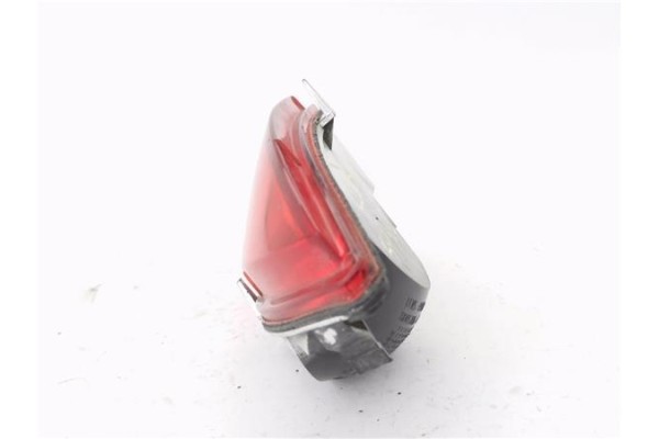 Recambio de reflectante paragolpes trasero para opel corsa c 1.2 twinport referencia OEM IAM 13118664  