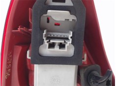 Recambio de piloto trasero derecho para renault clio ii (xbo) 1.5d dci 65cv referencia OEM IAM 89023923 82000714140 