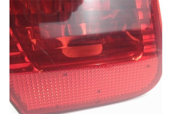 Recambio de piloto porton trasero izquierdo para bmw serie 3 berlina (e46) referencia OEM IAM 6907937  