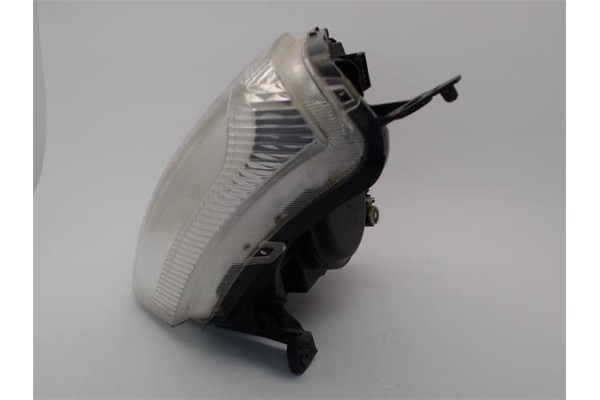 Recambio de faro delantero izquierdo para citroen c2 1.4 hdi referencia OEM IAM 620870  