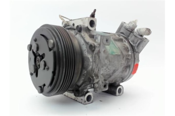 Recambio de compresor aire acond. para renault clio ii fase ii (b/cb0) 1.2 billabong referencia OEM IAM   