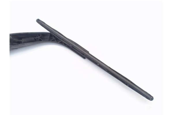 Recambio de brazo limpiaparabrisas delantero izquierdo para citroen berlingo furgón 1.6 hdi 90 referencia OEM IAM 6429FG  