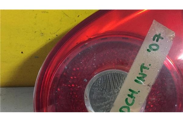 Recambio de piloto interior derecho para volkswagen golf v (1k1) 1.4 conceptline (e) referencia OEM IAM 1K6945108C   Recambio de piloto interior derecho para volkswagen golf v (1k1) 1.4 conceptline (e) referencia OEM IAM 1K6945108C