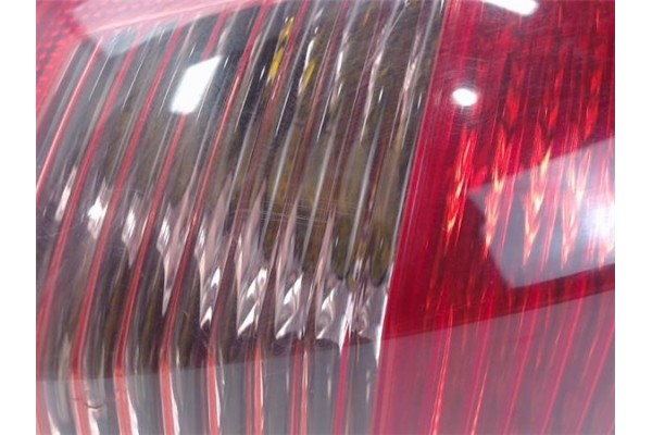 Recambio de piloto trasero derecho para alfa romeo alfa 147 (190) referencia OEM IAM 46556347 03323010 