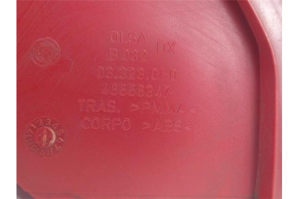 Recambio de piloto trasero derecho para alfa romeo alfa 147 (190) referencia OEM IAM 46556347 03323010 