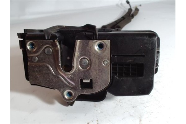 Recambio de cierre electromagnetico delantero derecho para chevrolet captiva 2.0 d referencia OEM IAM 94551317  
