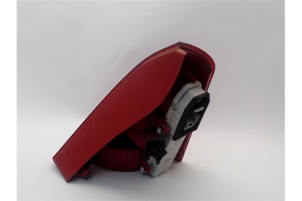 Recambio de piloto trasero izquierdo para renault clio ii (xbo) 1.5d dci 65cv referencia OEM IAM 265553462R 85511929 