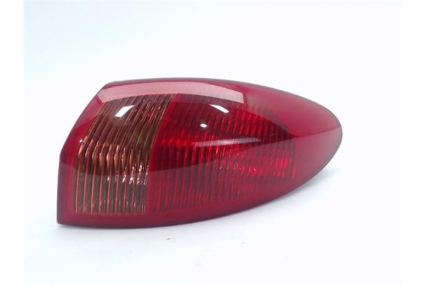 Recambio de piloto trasero derecho para alfa romeo alfa 147 (190) referencia OEM IAM 46556347 03323010 