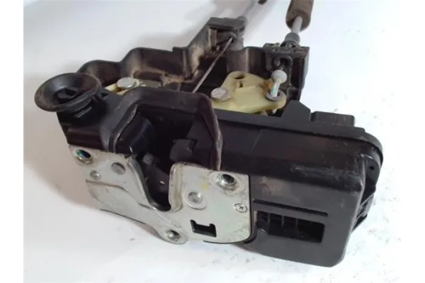 Recambio de cierre electromagnetico trasero derecho para chevrolet captiva 2.0 d referencia OEM IAM 20996092  