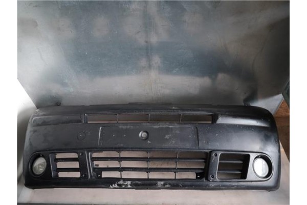 Recambio de paragolpes delantero para nissan primastar   (x83) 2.5 combi, 9 plazas, batalla larga 2.96t referencia OEM IAM   