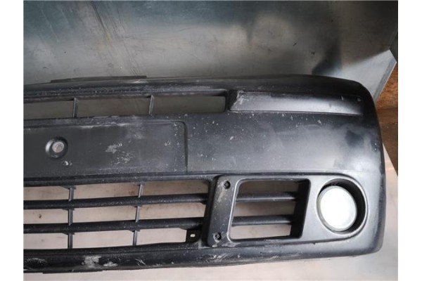 Recambio de paragolpes delantero para nissan primastar   (x83) 2.5 combi, 9 plazas, batalla larga 2.96t referencia OEM IAM   