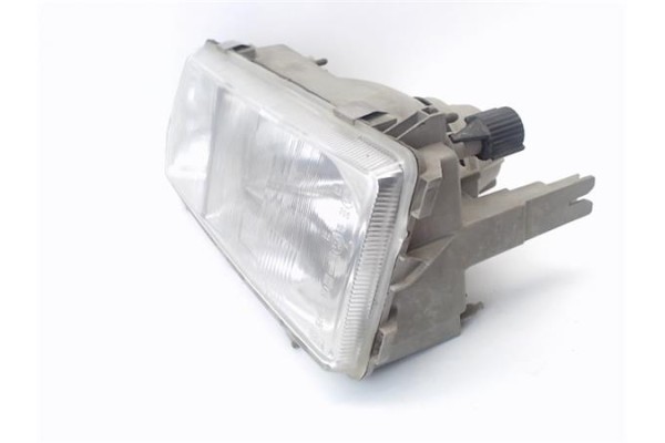 Recambio de faro delantero izquierdo para citroen xsara picasso 1.6 hdi referencia OEM IAM 620837  