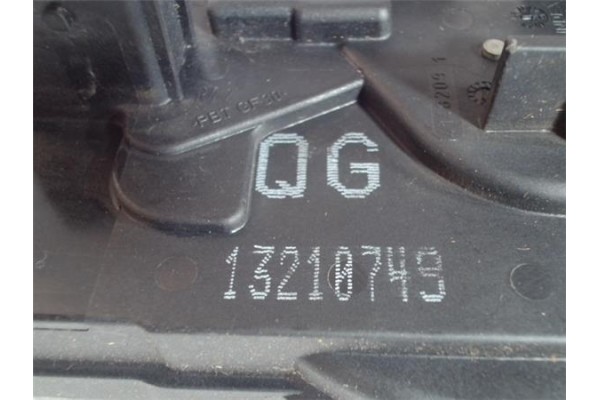 Recambio de cierre electromagnetico delantero derecho para opel zafira b 1.7 cosmo referencia OEM IAM 13210749  