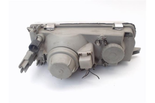 Recambio de faro delantero izquierdo para citroen xsara picasso 1.6 hdi referencia OEM IAM 620837  