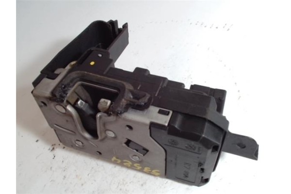 Recambio de cierre electromagnetico delantero derecho para opel zafira b 1.7 cosmo referencia OEM IAM 13210749  