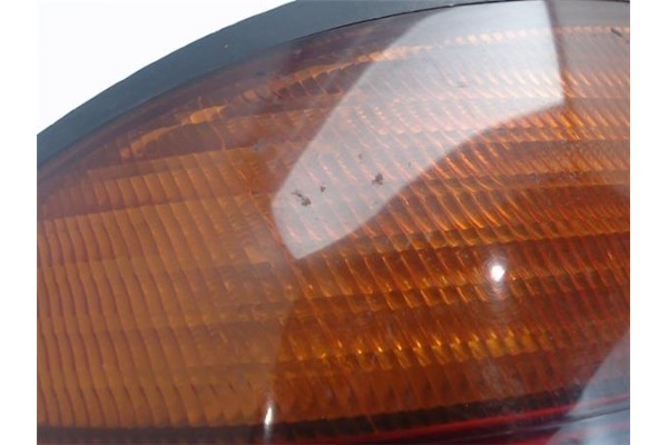 Recambio de piloto trasero izquierdo para nissan primera berlina (p11) referencia OEM IAM 265552F725  