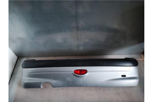 Recambio de paragolpes trasero para peugeot 206 berlina 1.4 i referencia OEM IAM   