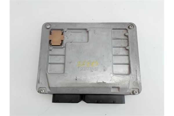 Recambio de centralita para volkswagen polo iv (9n1) 1.2 12v referencia OEM IAM 03E906033L 5WP4019405 