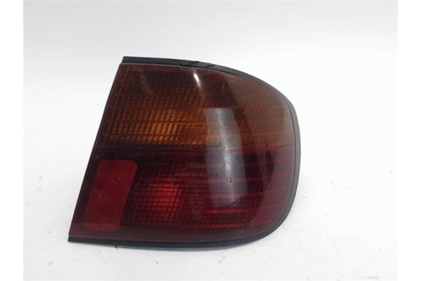 Recambio de piloto trasero derecho para nissan primera berlina (p11) referencia OEM IAM 265502F725  