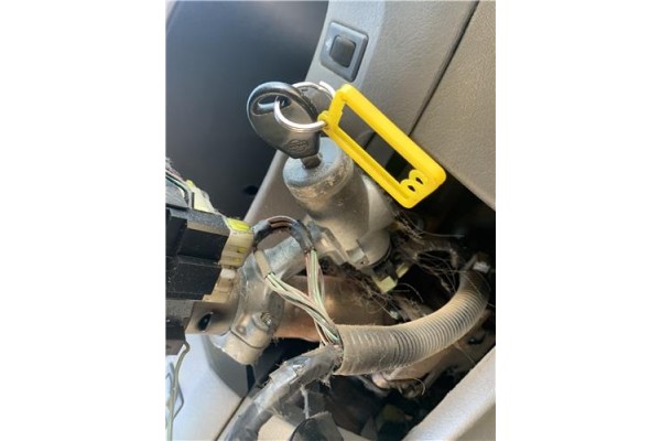 Recambio de clausor para nissan terrano ii (r20) 2.7 td 4wd referencia OEM IAM 487004F125 487001F285 Recambio de clausor para nissan terrano ii (r20) 2.7 td 4wd referencia OEM IAM 487004F125 487001F285