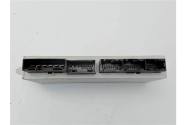 Recambio de centralita cierre puerta trasero derecha para bmw serie 7 (e65/e66) 4.4 745i referencia OEM IAM 61356921980  