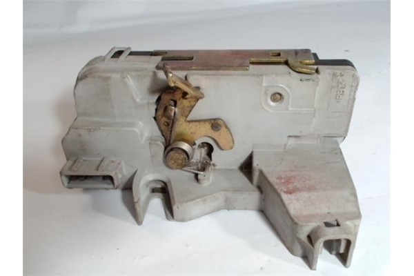 Recambio de cierre electromagnetico trasero izquierdo para peugeot 307 (3a/c) 1.6 16v referencia OEM IAM 9137A0  