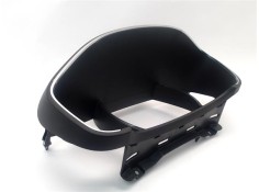 Recambio de embellecedor cuadro instrumentos para renault megane iv berlina 5p 1.2 experience referencia OEM IAM 682647342R  