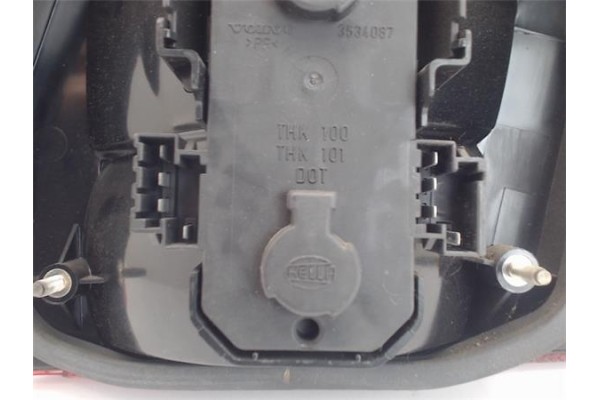 Recambio de piloto trasero derecho para volvo serie 940 berlina/familiar referencia OEM IAM 3538336  1121407 , IVECO | 6216C2 , 