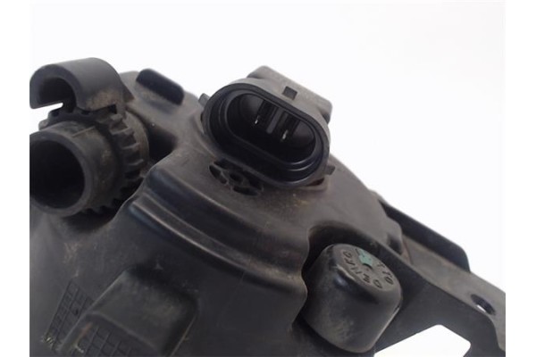 Recambio de faro antiniebla derecho para renault clio ii fase i (b/cb0) 1.2 16v (b/cb05) referencia OEM IAM 8200002470  