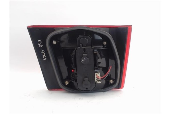 Recambio de piloto trasero izquierdo para volvo serie 940 berlina/familiar referencia OEM IAM   