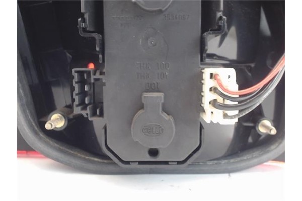 Recambio de piloto trasero izquierdo para volvo serie 940 berlina/familiar referencia OEM IAM   