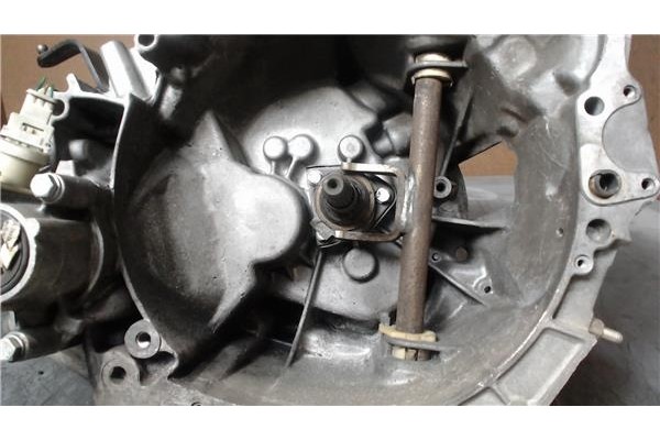 Recambio de caja cambios manual para citroen berlingo referencia OEM IAM 20TE24  