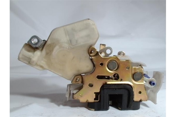 Recambio de cierre electromagnetico delantero derecho para nissan x-trail (t30) 2.2 di 4x4 referencia OEM IAM 80552AA200 89A910 