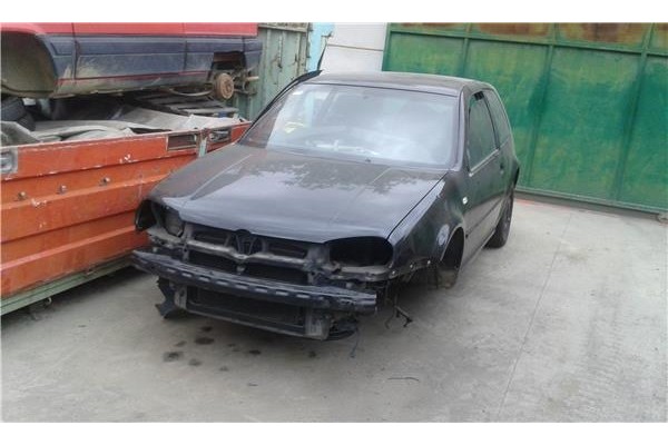 volkswagen golf iv berlina (1j1) del año 2003