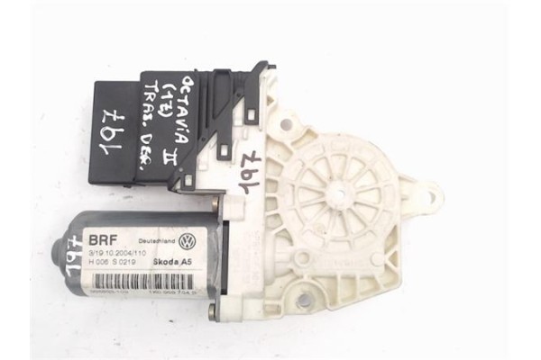 Recambio de elevalunas electrico trasero derecho para skoda octavia berlina (1z3) referencia OEM IAM 1K0959704B 993425-100 