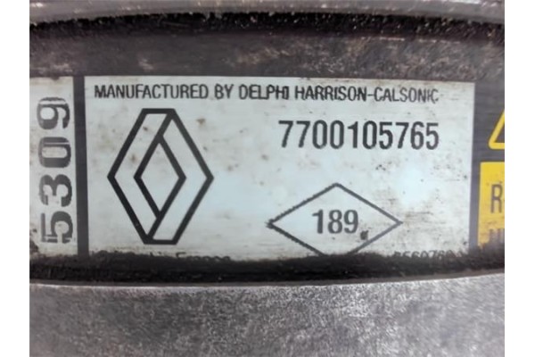 Recambio de compresor aire acond. para renault trafic ii combi 1.9 generation expression combi corto referencia OEM IAM 77001057