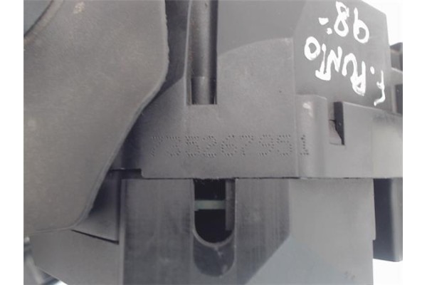 Recambio de mando intermitencia para fiat i punto (176) berlina referencia OEM IAM 735267951  
