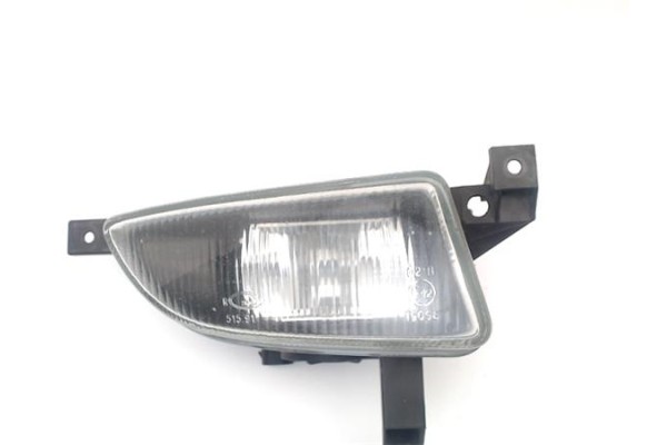 Recambio de faro antiniebla derecho para opel zafira a 2.0 dti 16v referencia OEM IAM 6710014  