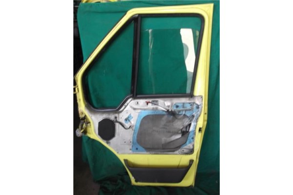 Recambio de puerta delantero derecha para ford transit furgón (fa_ _) 2.4 tdci referencia OEM IAM 4703952  